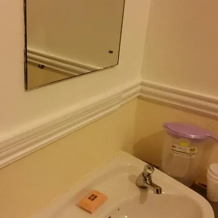 Hostel The Holyhead *